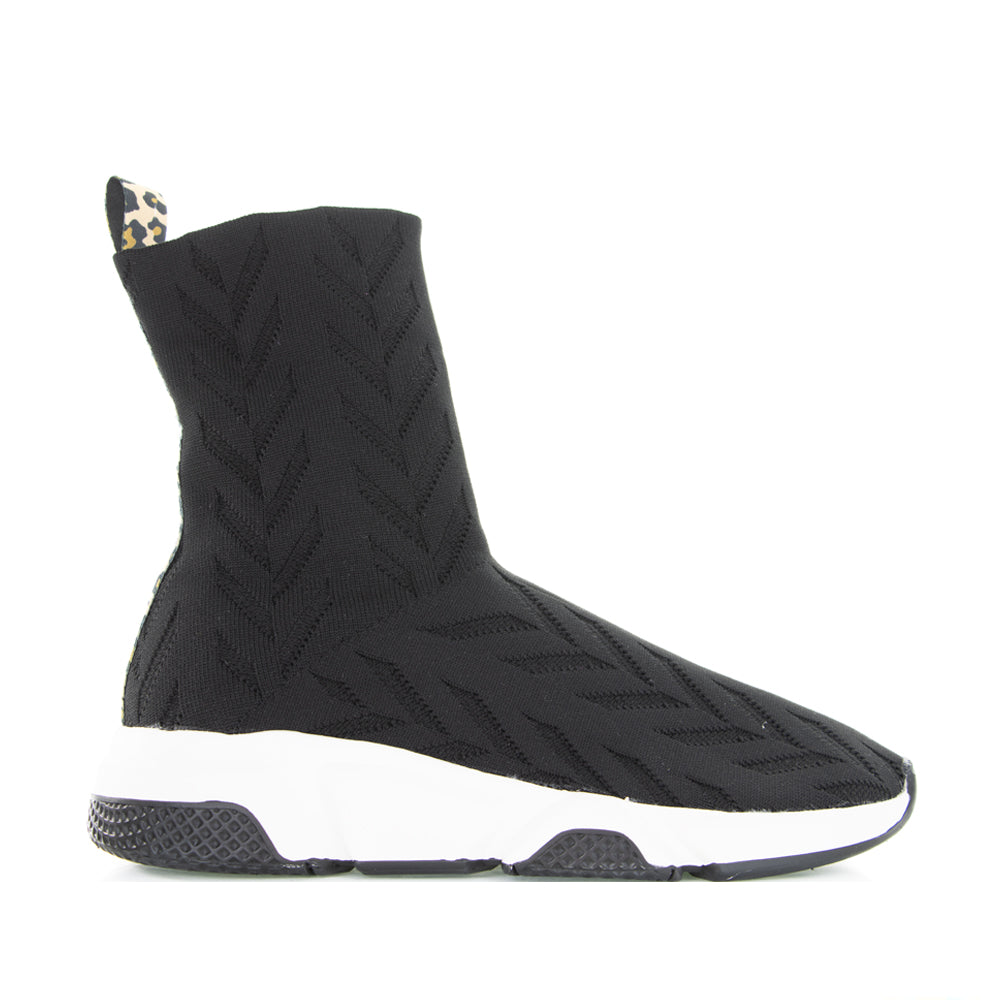 Blanche Black Leopard - Image 4