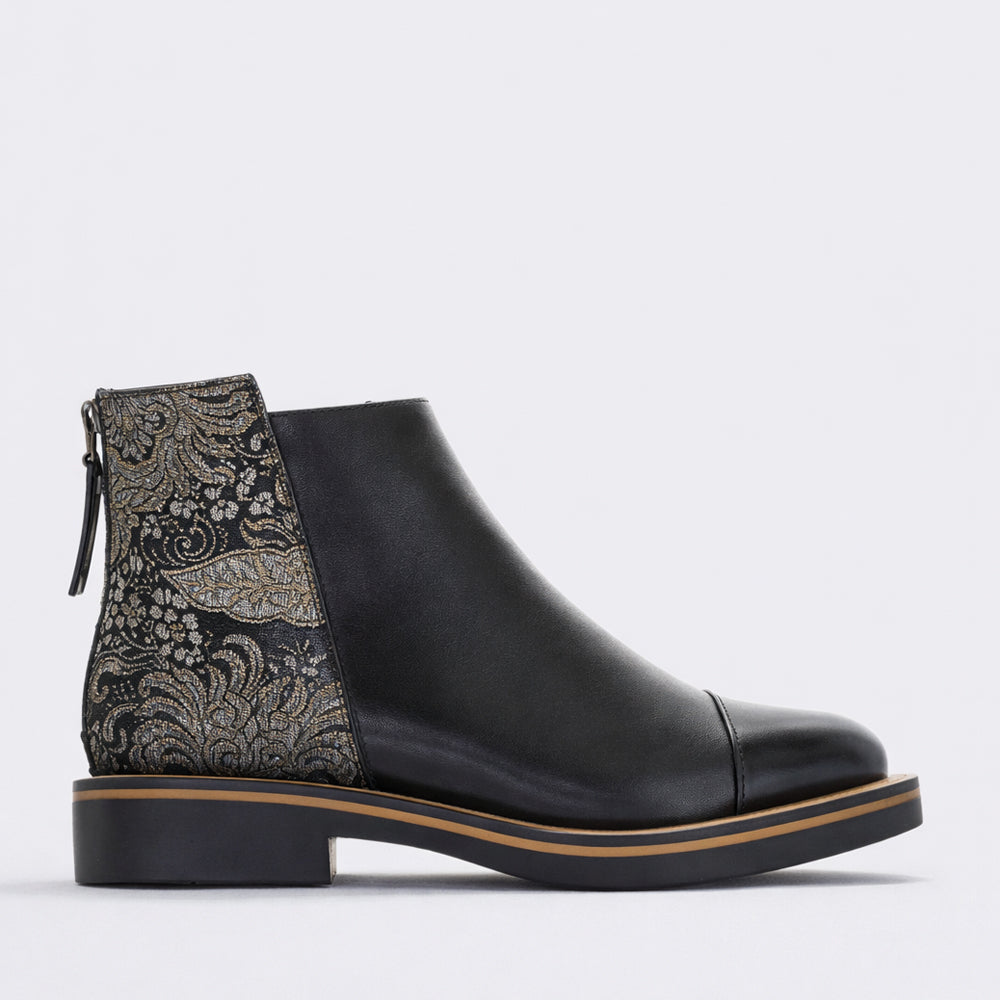 BRESLEY DUCKLING BLACK MUGHAL