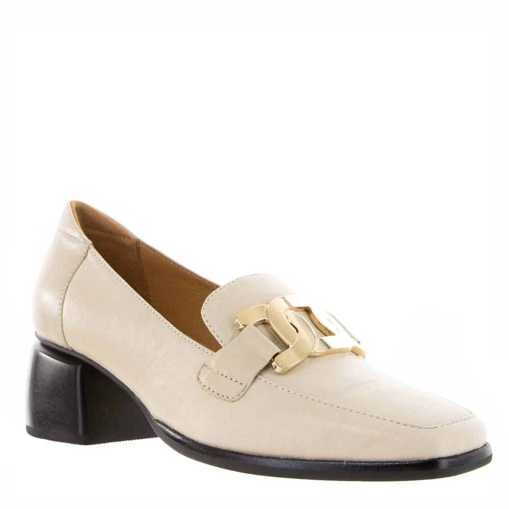 BRESLEY PADDLE SWAN - Image 2