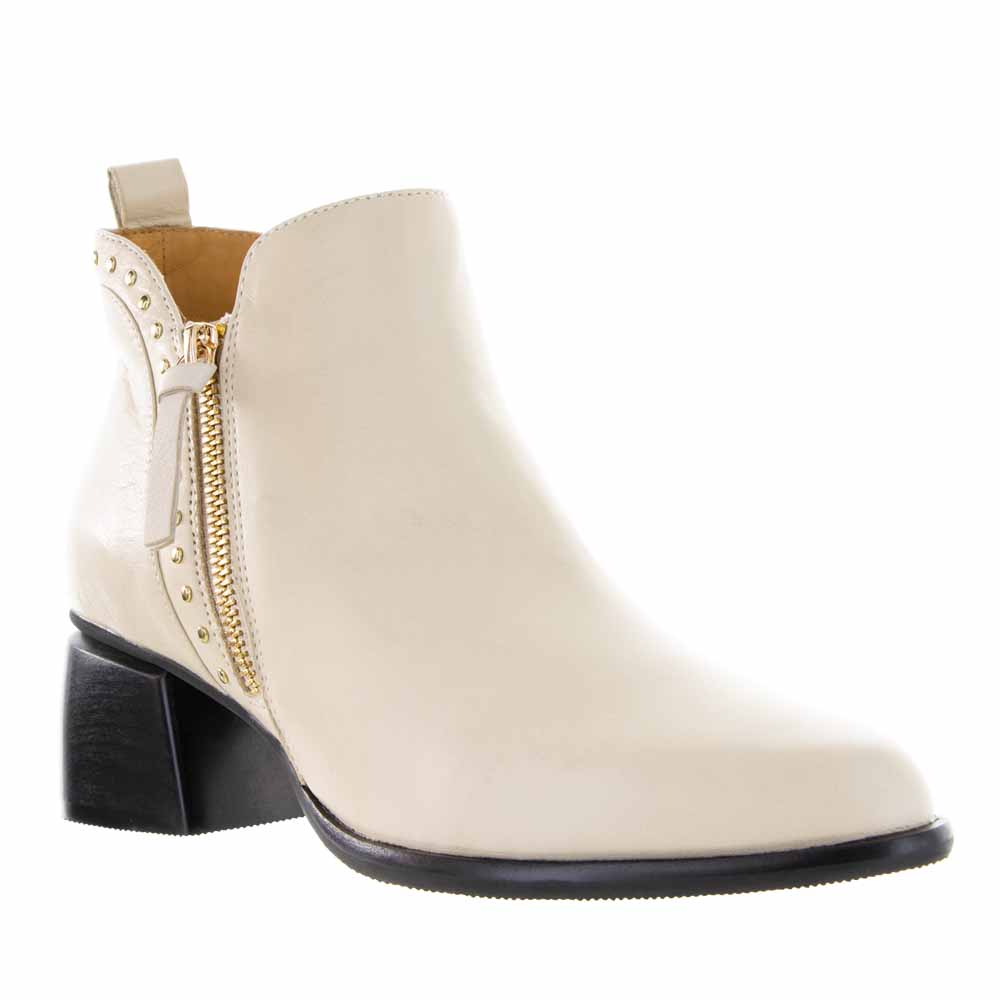 BRESLEY PANACHE SWAN - Image 4
