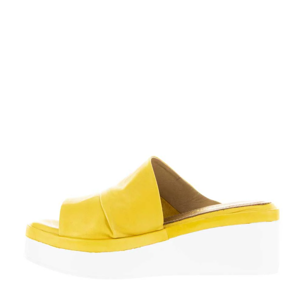 BRESLEY SOONAS MUSTARD - Image 3