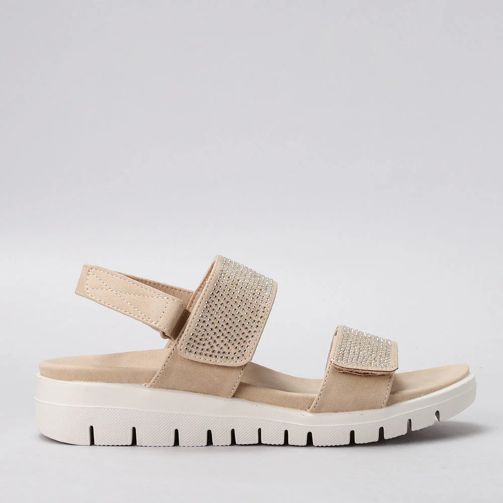 CC RESORTS DOMINIC BEIGE