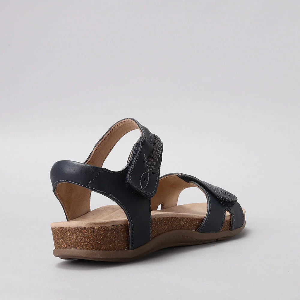 CC RESORTS FERRO NAVY - Image 3