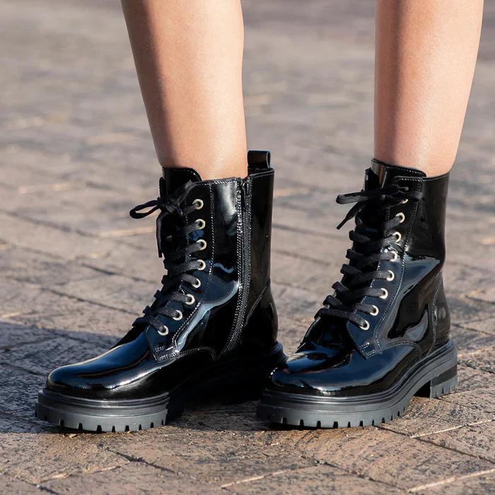 LE SANSA COOLIE BLACK PATENT - Image 2