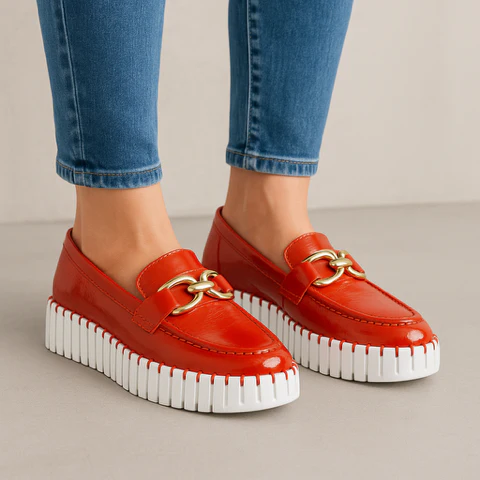 DJANGO & JULIETTE BRONTIS RED PATENT - Image 2