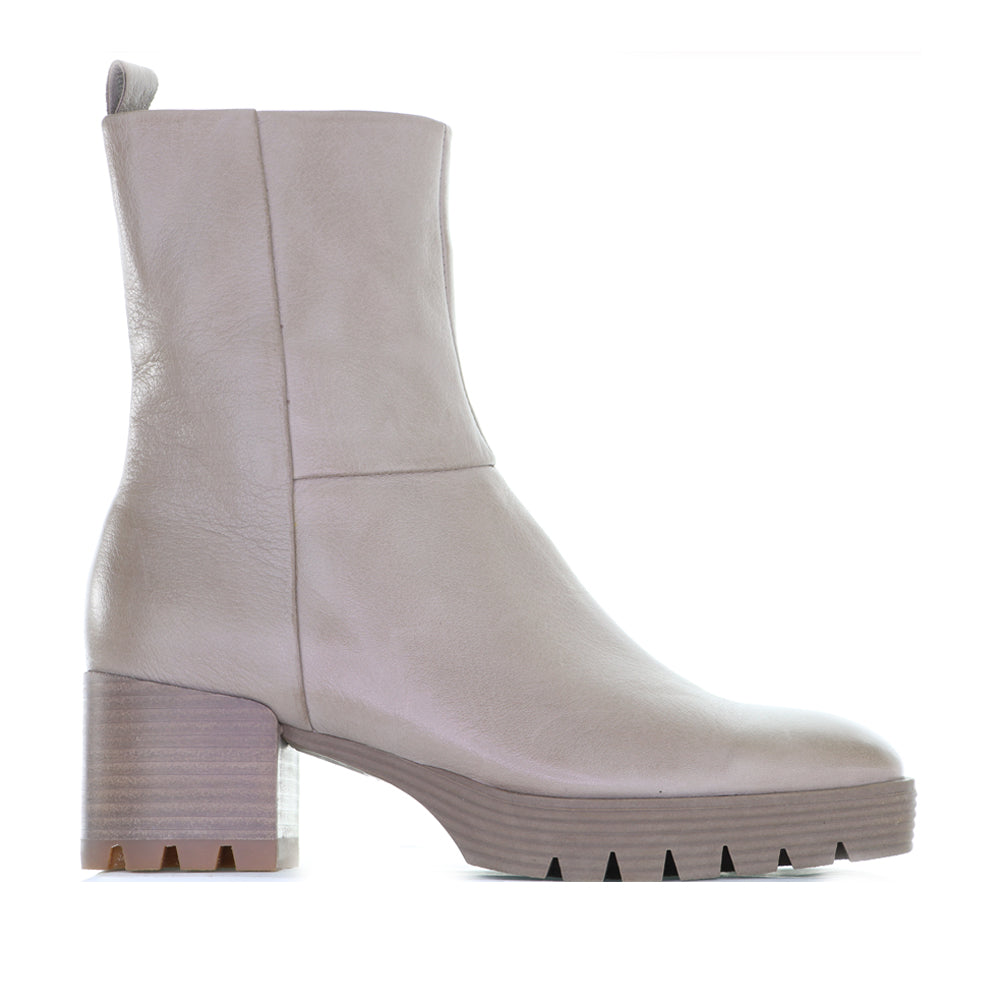 DJANGO & JULIETTE DIPPY ASH LEATHER - Image 2