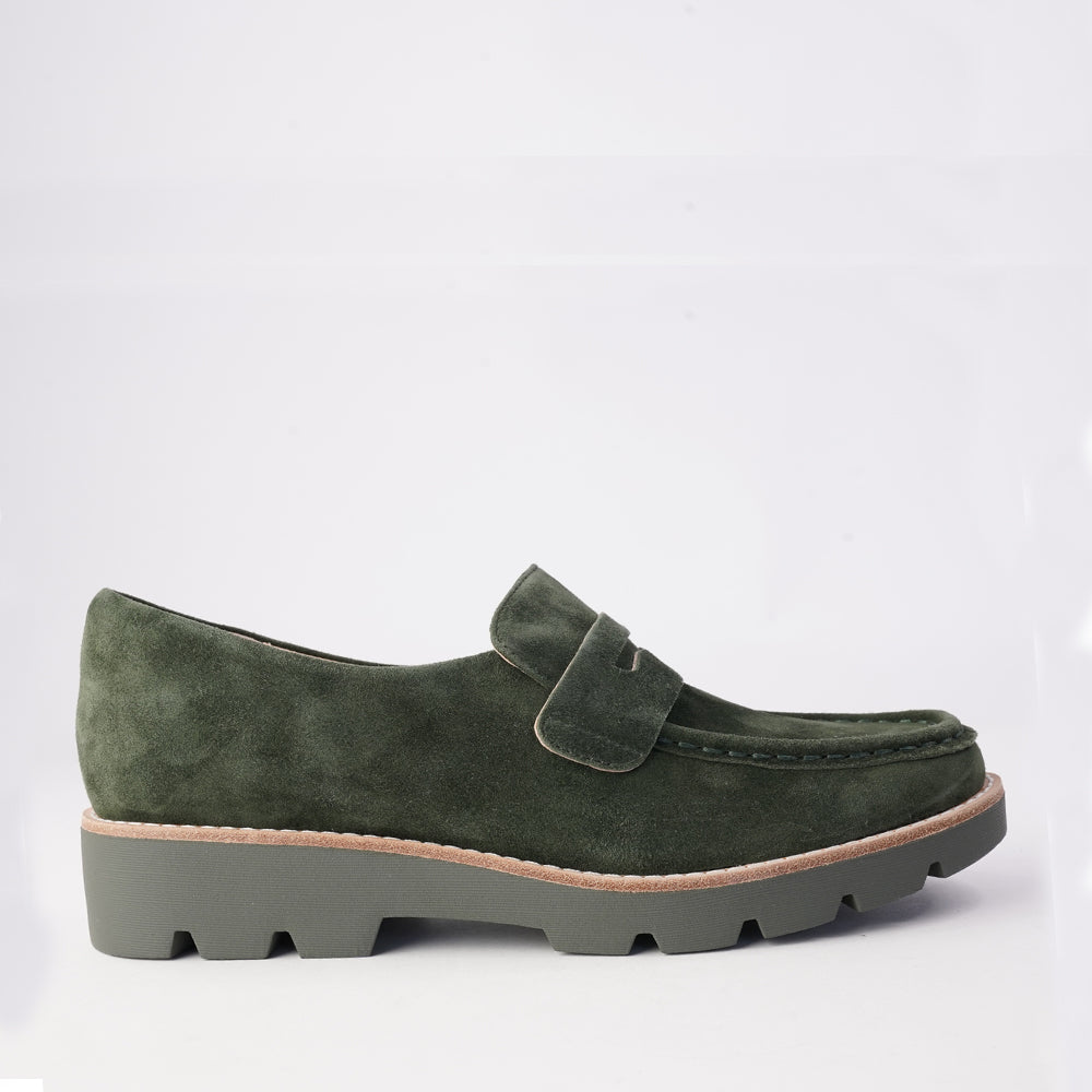 DJANGO & JULIETTE DORTE OLIVE