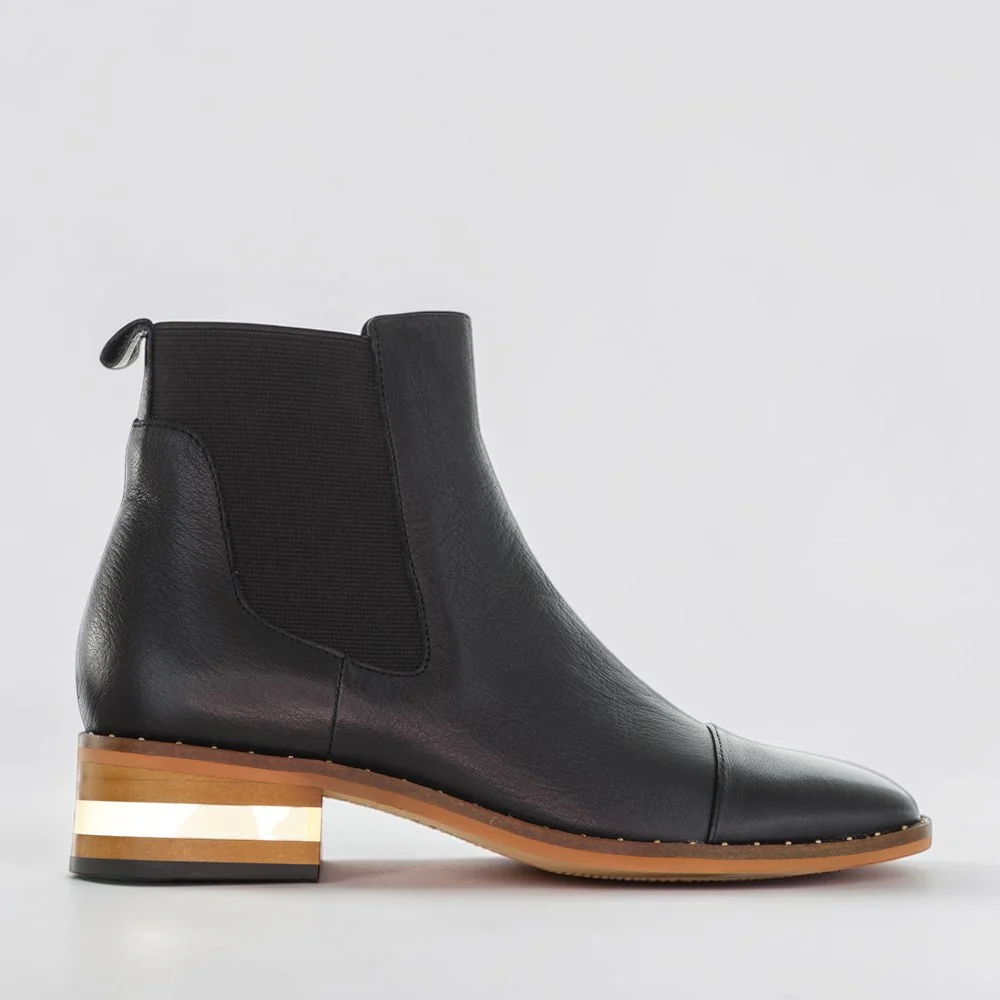 DJANGO & JULIETTE FORDA BLACK