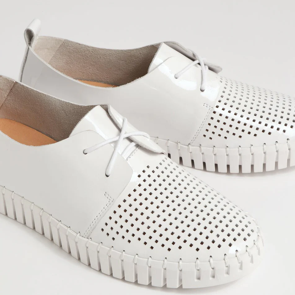 DJANGO & JULIETTE HUSTON WHITE PATENT - Image 6