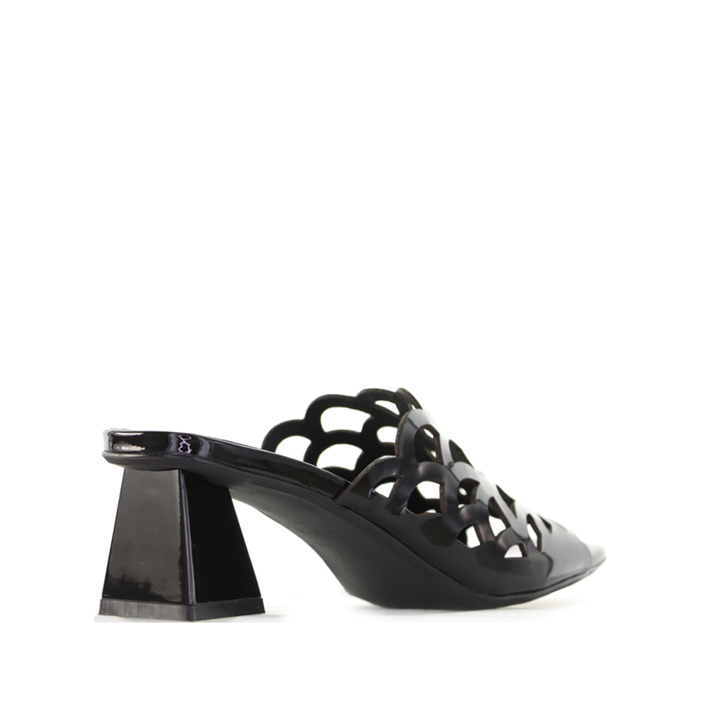DJANGO & JULIETTE ILESAT BLACK PATENT - Image 4