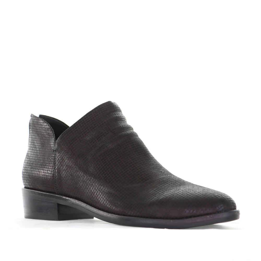 DJANGO & JULIETTE IRIS BLACK CUT - Image 2