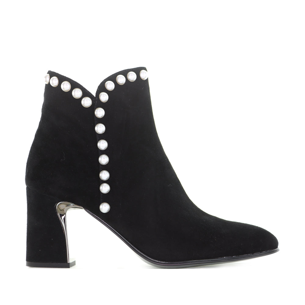 DJANGO & JULIETTE KENDALE BLACK SUEDE PEARL - Image 2