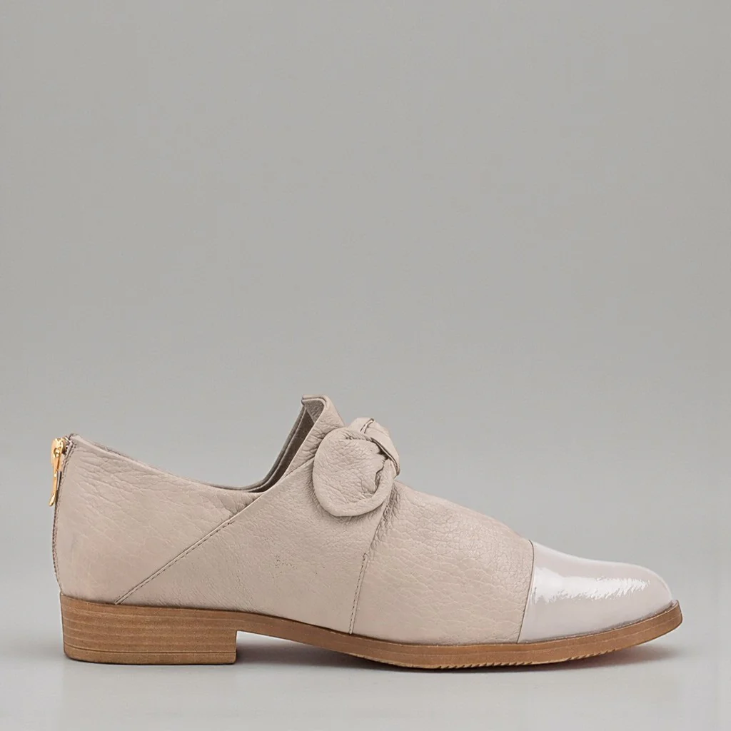 DJANGO & JULIETTE KYMANI SMOKE PATENT