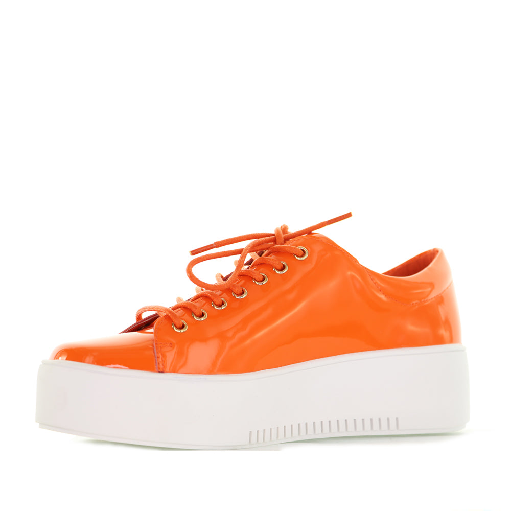 DJANGO & JULIETTE WOLFIE ORANGE PATENT - Image 4