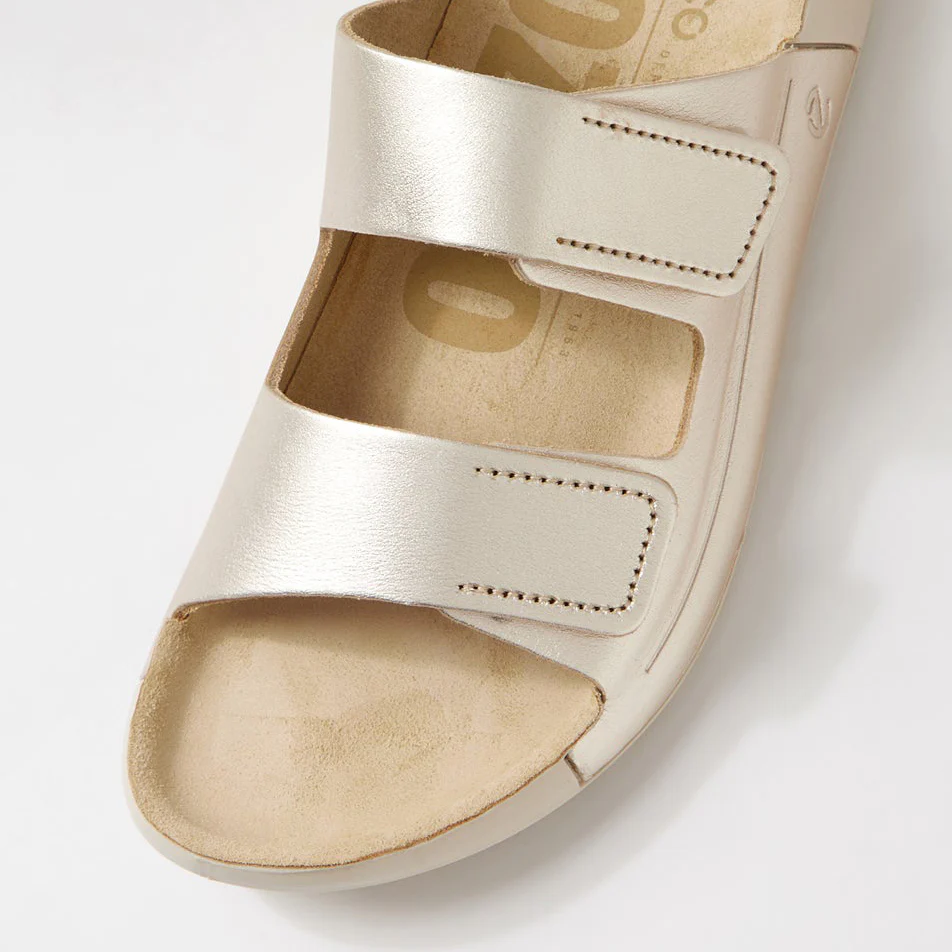 ECCO COZMO PURE WHITE GOLD FOIL - Image 4