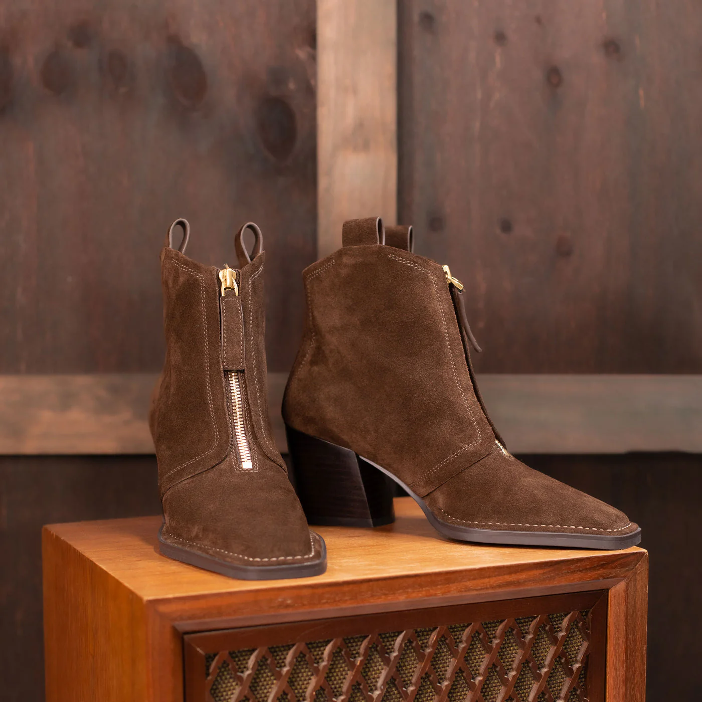 EOS CHEY CHESTNUT - Image 4