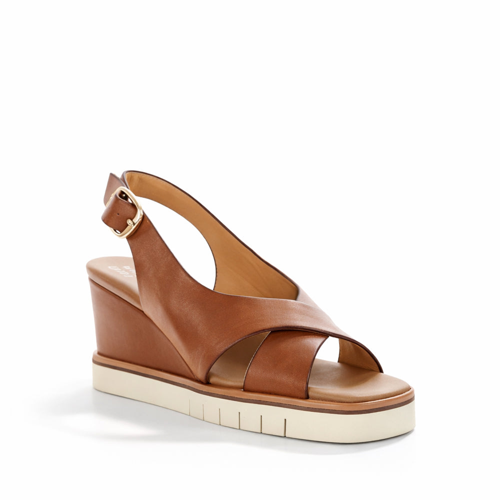 EOS HAYLA BRANDY - Image 3