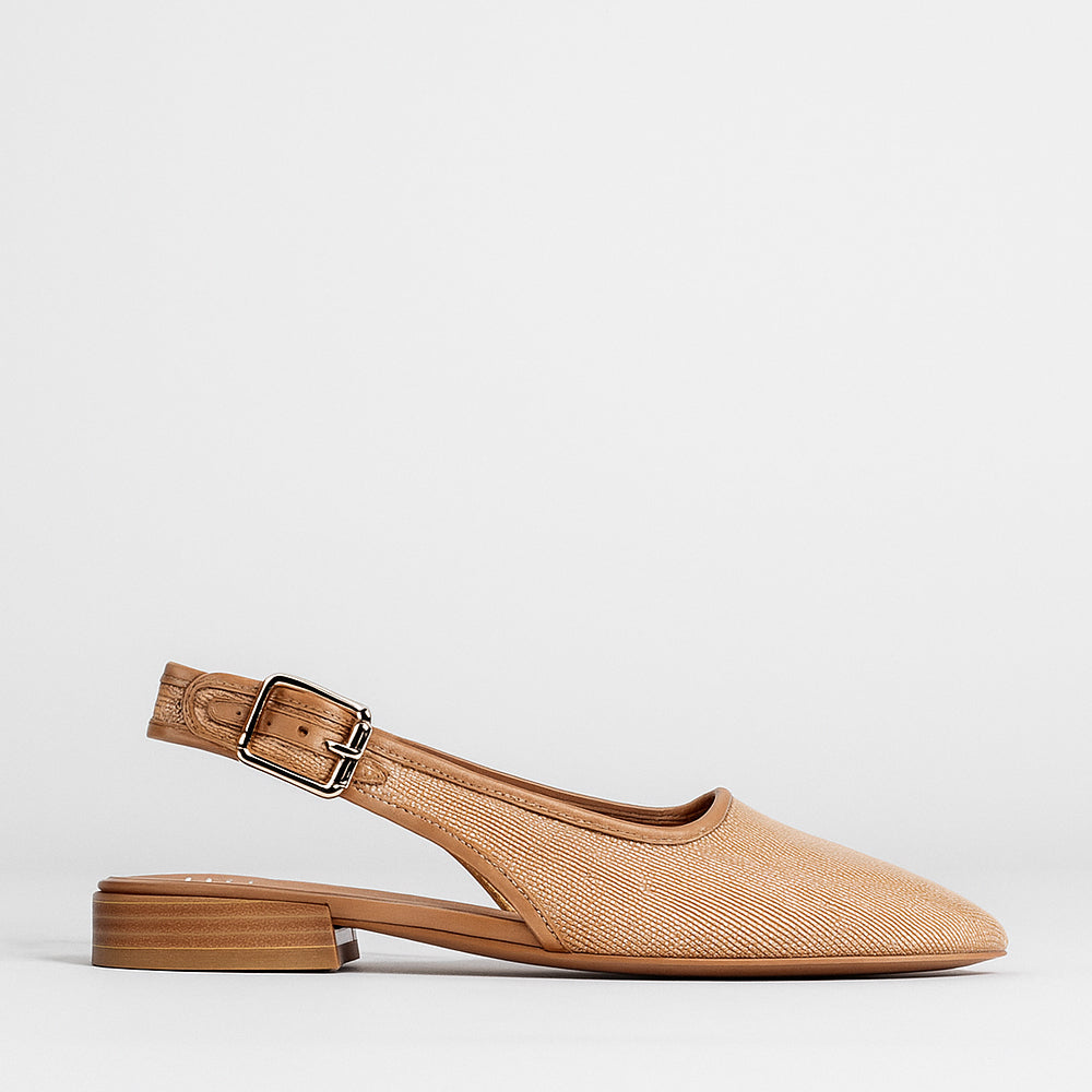 EOS SOPH TAN