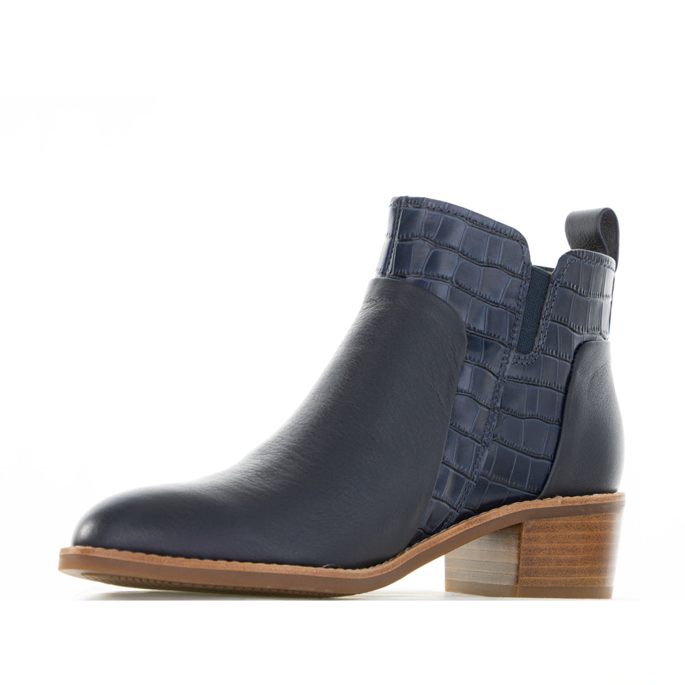 HUSH PUPPIES AIRES MIDNIGHT - Image 5