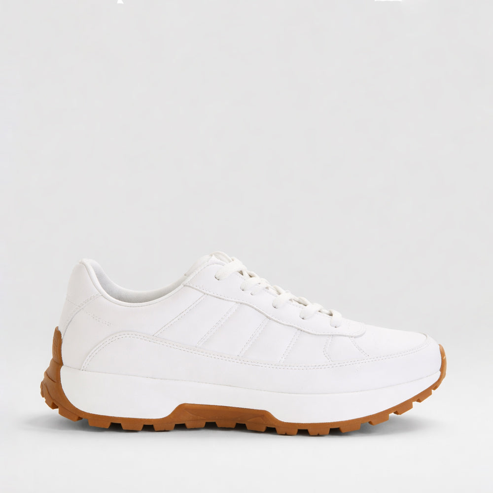 HUSH PUPPIES SNEAKY WHITE