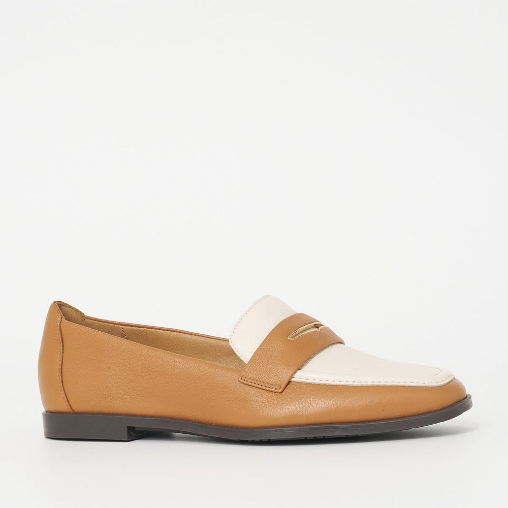 HUSH PUPPIES ZABRINA TAN BONE