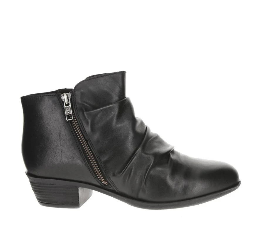 LE SANSA KYLIE BLACK