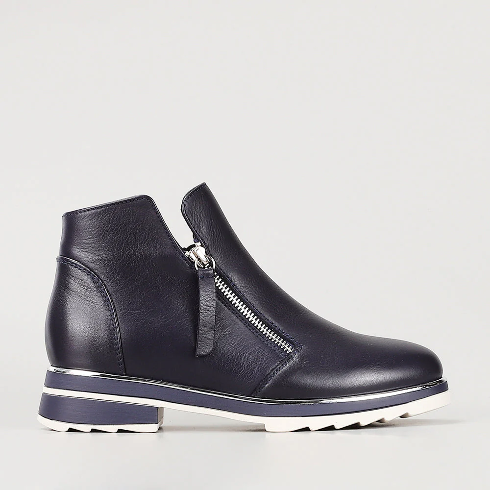 LE SANSA BASEL NAVY