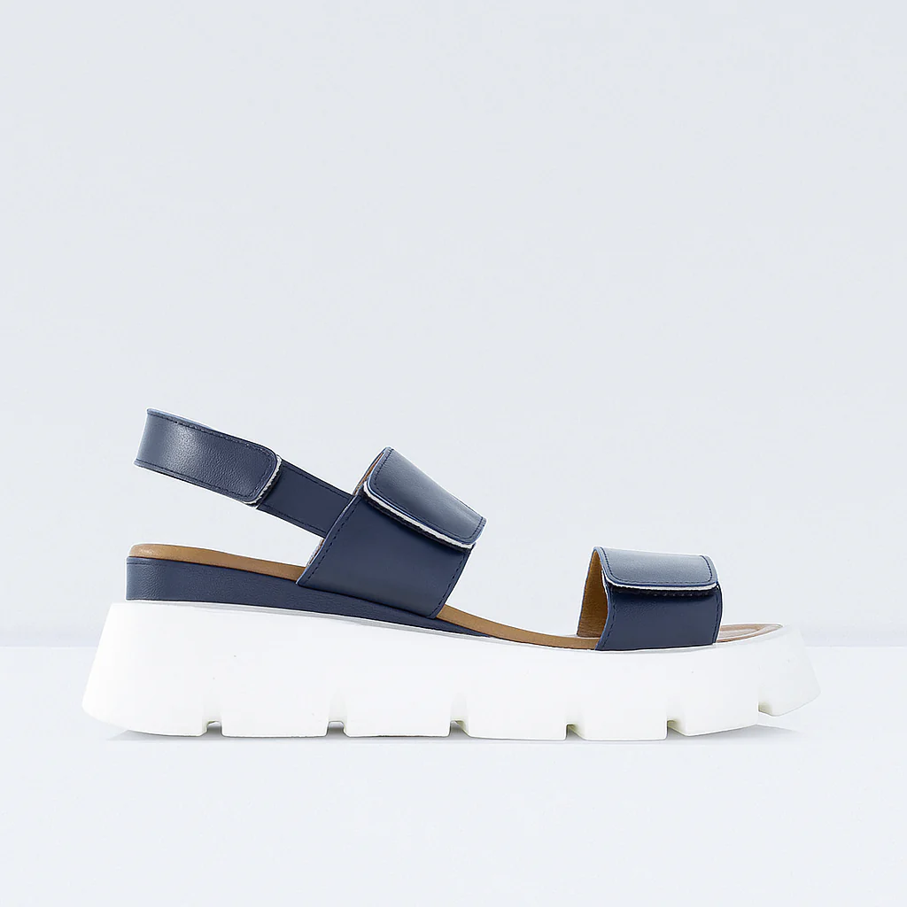 LE SANSA HANDLE NAVY SILVER