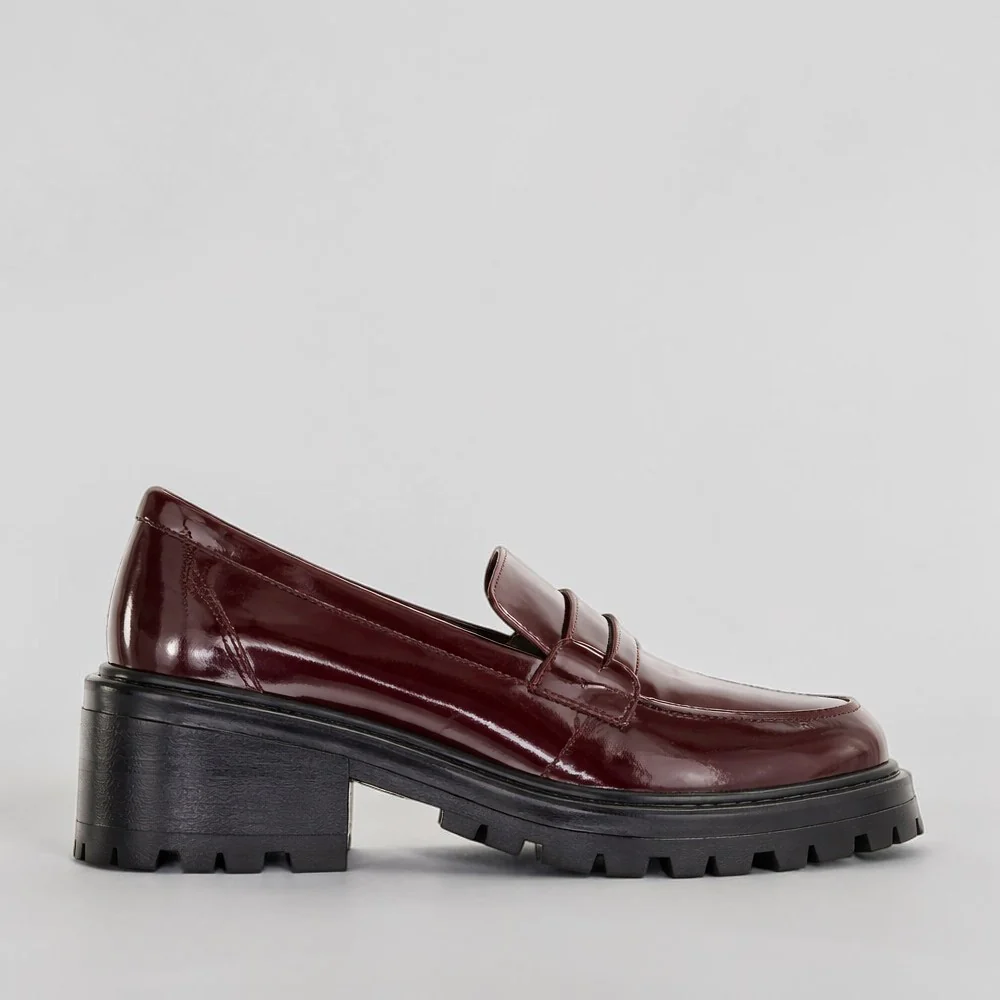 LE SANSA ZOEY MERLOT PATENT