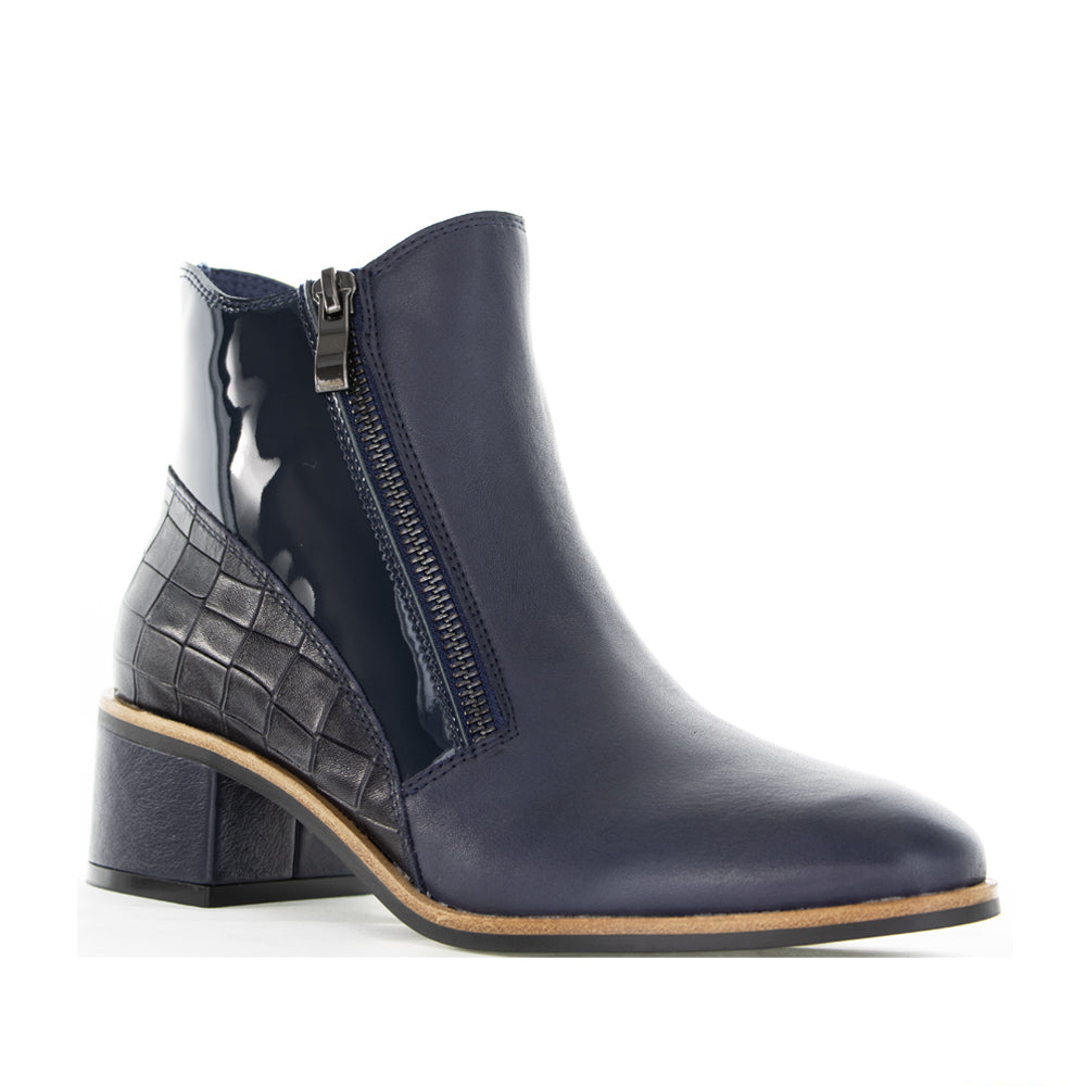 LE SANSA REFINE NAVY - Image 3