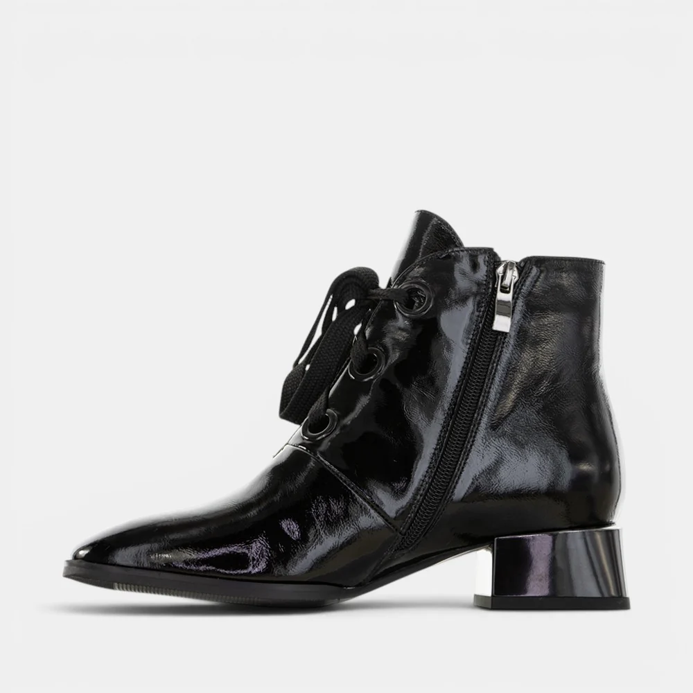 MILA RAINE BAKER BLACK PATENT - Image 3