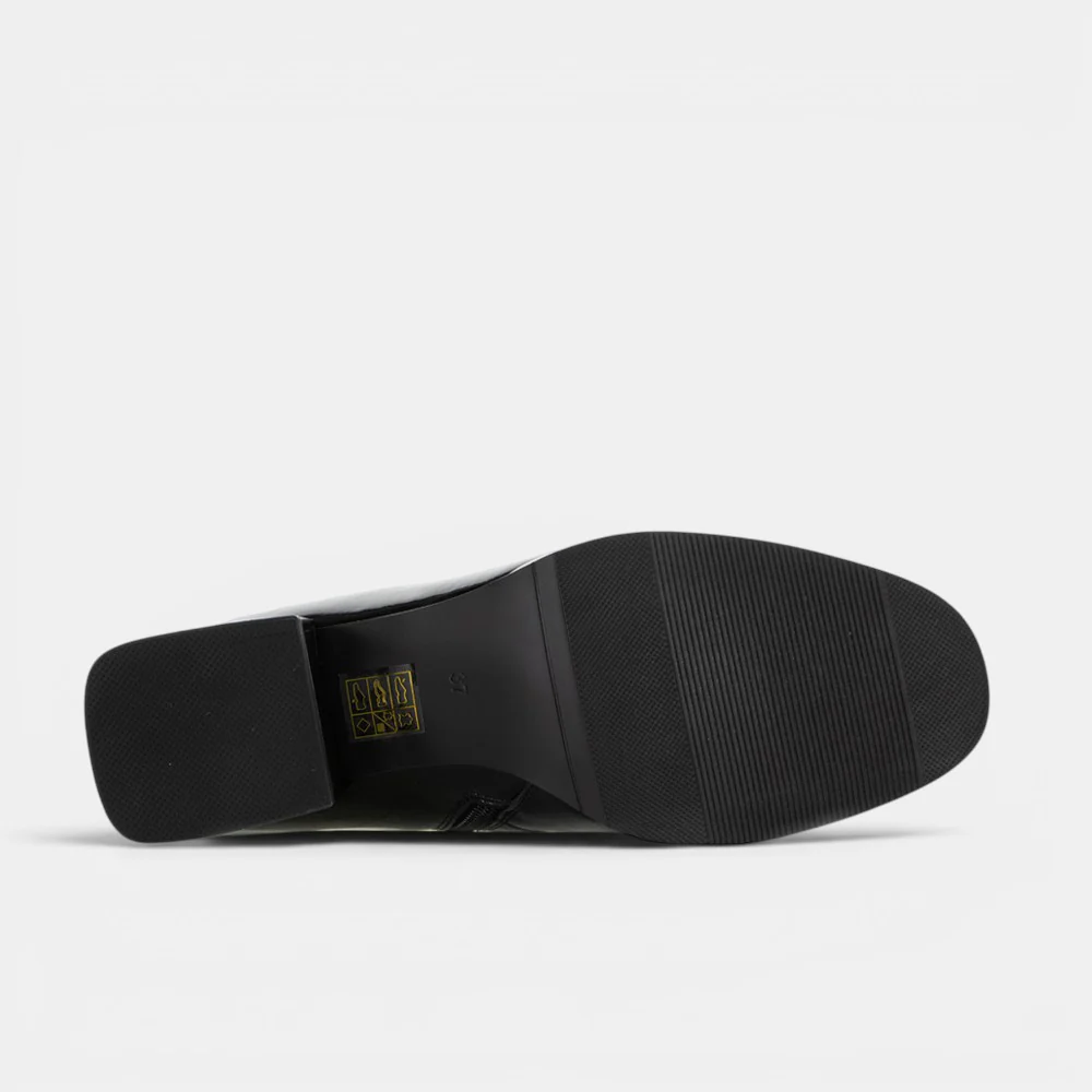 MILA RAINE BAKER BLACK PATENT - Image 6