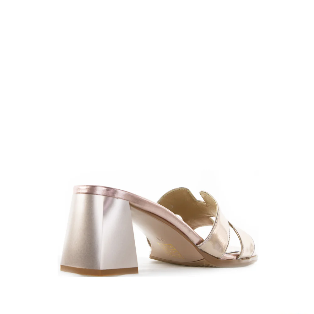 MILA RAINE MINKY ROSE GOLD - Image 4