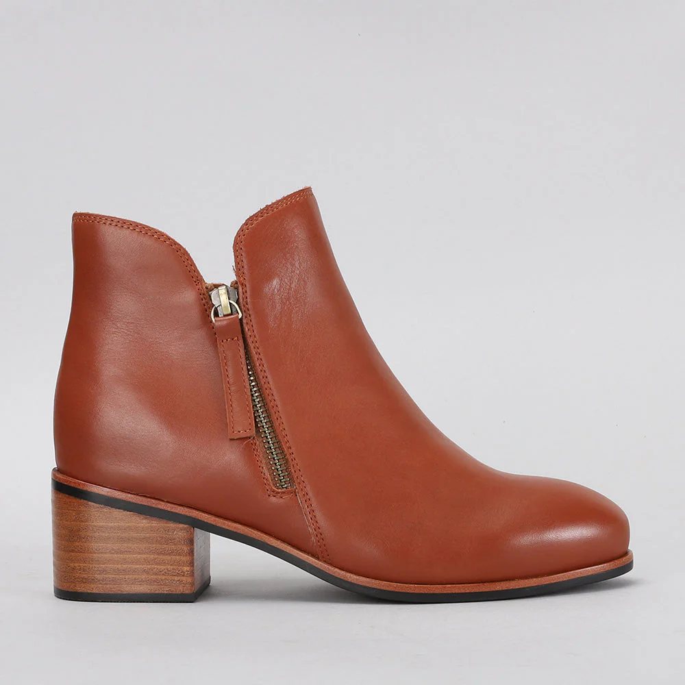 NAKED ARCHES OXLEY 2.0 COGNAC