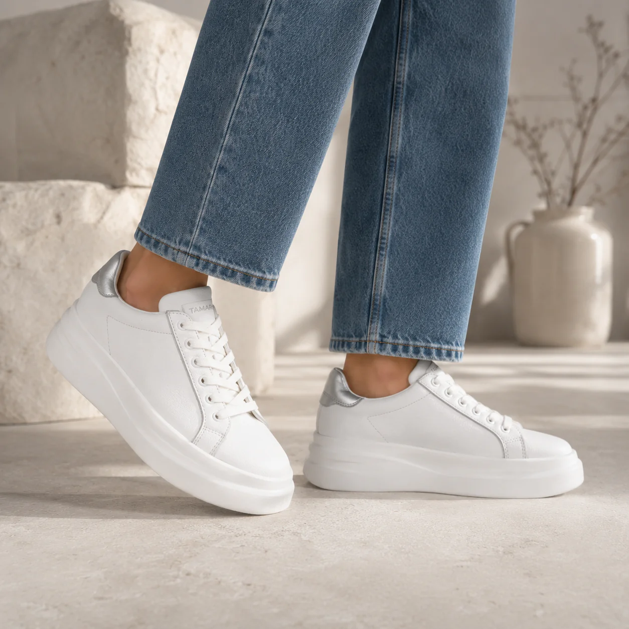TAMARA LONDON BAILEY WHITE SILVER