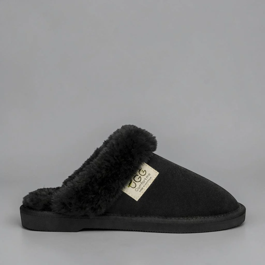 UGG COMFORT ME WOMBAT BLACK